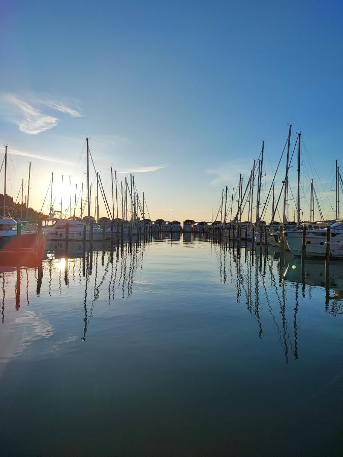 Sea Lux Floating House Ajda Portorose Villa Exterior foto